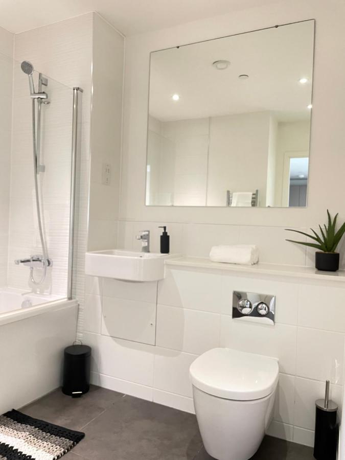 Premier Suite- Bedford City Centre With Free Gym & Parking Kültér fotó
